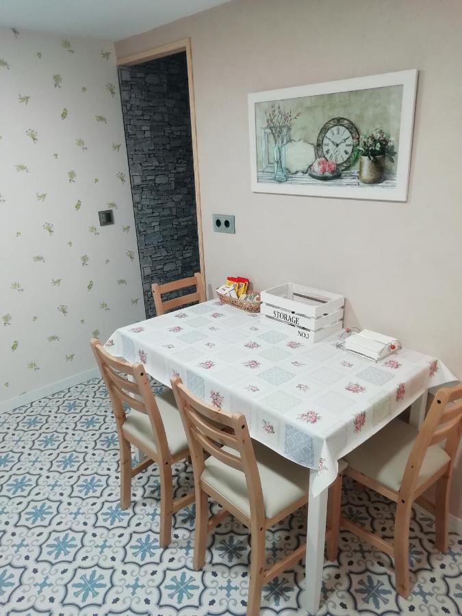 Apartamento Turistico Santiago Logrono Exterior photo