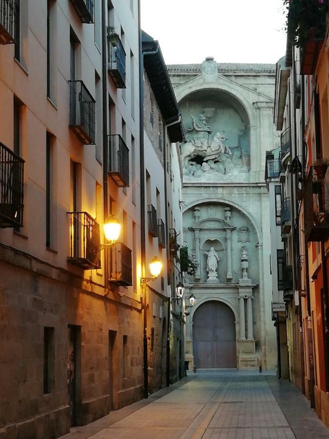 Apartamento Turistico Santiago Logrono Exterior photo